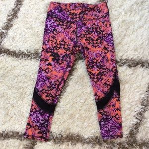 Gaiam Purple Pink Orange Cropped Workout Leggings